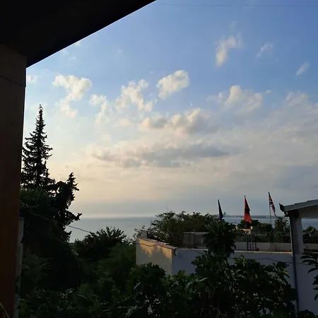 Accommodatie bij particulieren Dhoma Plazhi Mirjan Vlorë