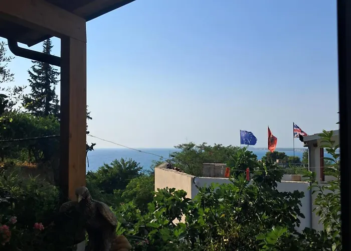 Pansiyon Dhoma Plazhi Mirjan